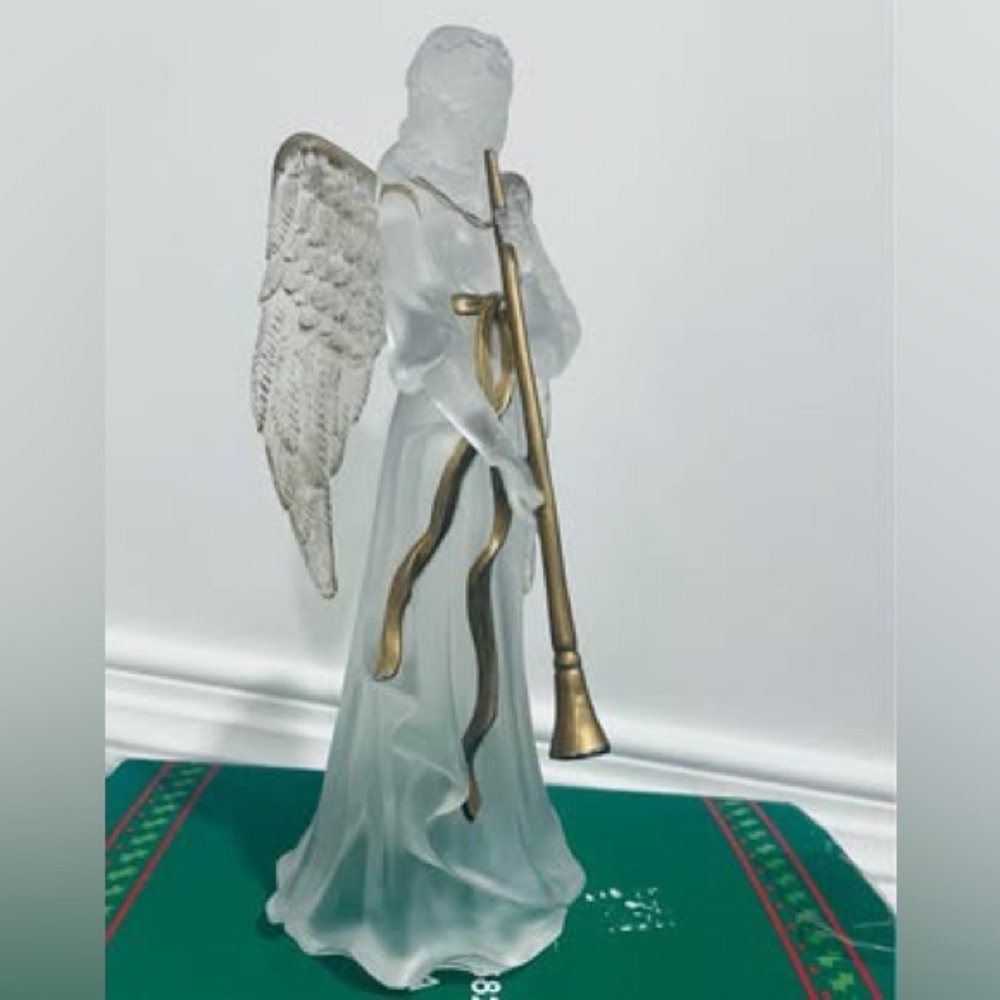 Vintage ~House of Lloyd Christmas ~Around the World ~Frosted Angel  TREE TOP 9”